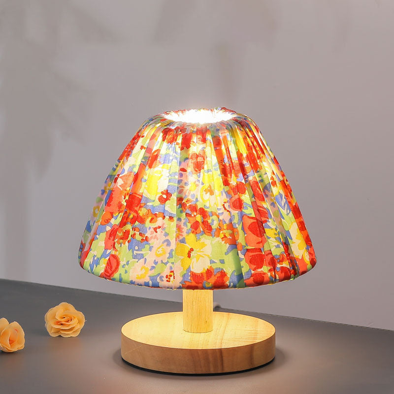 Modern minimalistische creatieve ijzeren bloemenvorm 1-lamp tafellamp