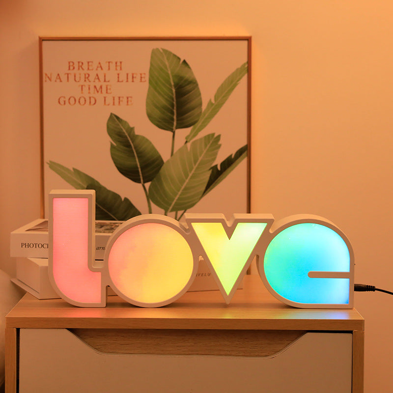 Moderne Art Deco waterdichte PS LOVE letter LED tafellamp voor de slaapkamer