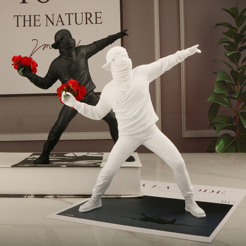 Banksy Bloem Rioter Ornament