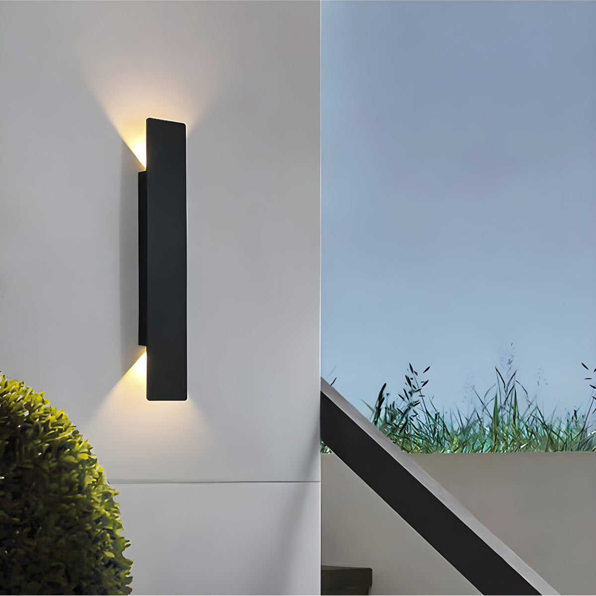 Leicht - Moderne weersbestendige LED wandlamp van aluminium voor buitengebruik