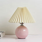 Noordse minimalistische 1-lamp tafellamp van keramiek met plooien