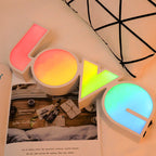 Moderne Art Deco waterdichte PS LOVE letter LED tafellamp voor de slaapkamer