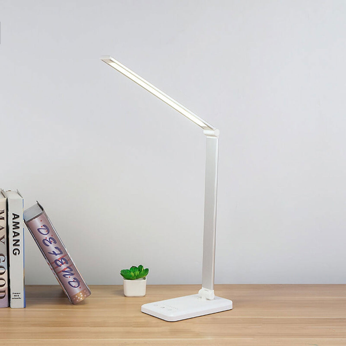 Nordic Creative Vouwbare Touch Dimbare LED Bureau Lamp