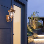 Traditionele Europese waterdichte kasteelvormige Aluminium-Glas 1-licht Buitenwand sconce Lamp voor Tuin