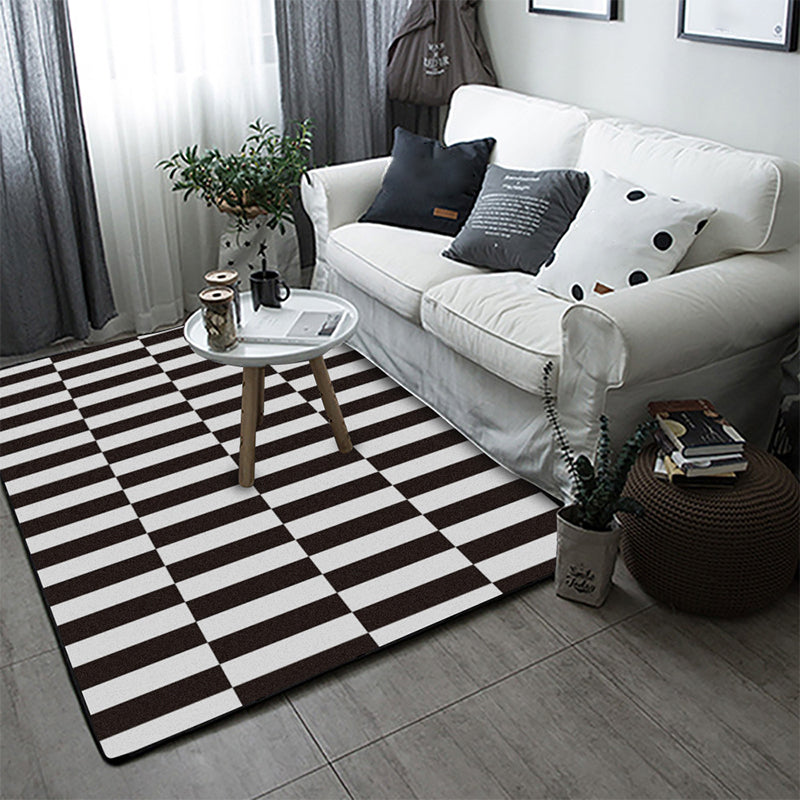 Contemporary Geruit Patroon Vloerkleed Zwart en Wit Polyester Vloerkleed Machinewasbaar Antislip Vloerkleed voor de Slaapkamer