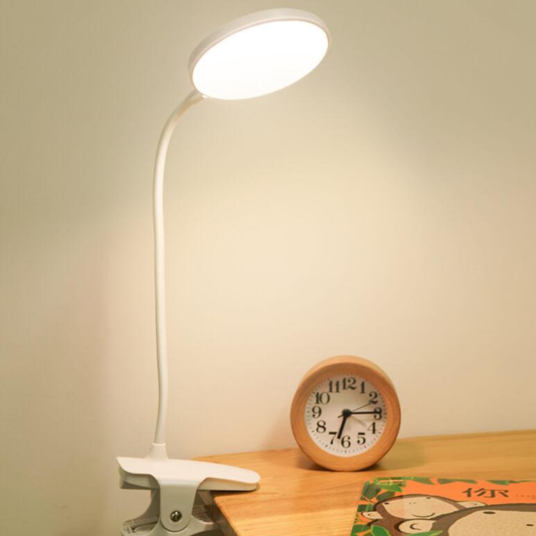 Eenvoudige LED Clip Bureau Lamp Oplaadbaar Oogbescherming Nachtlamp