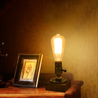 Vintage industrieel ijzeren gloeilamp 1-lamps tafel lamp