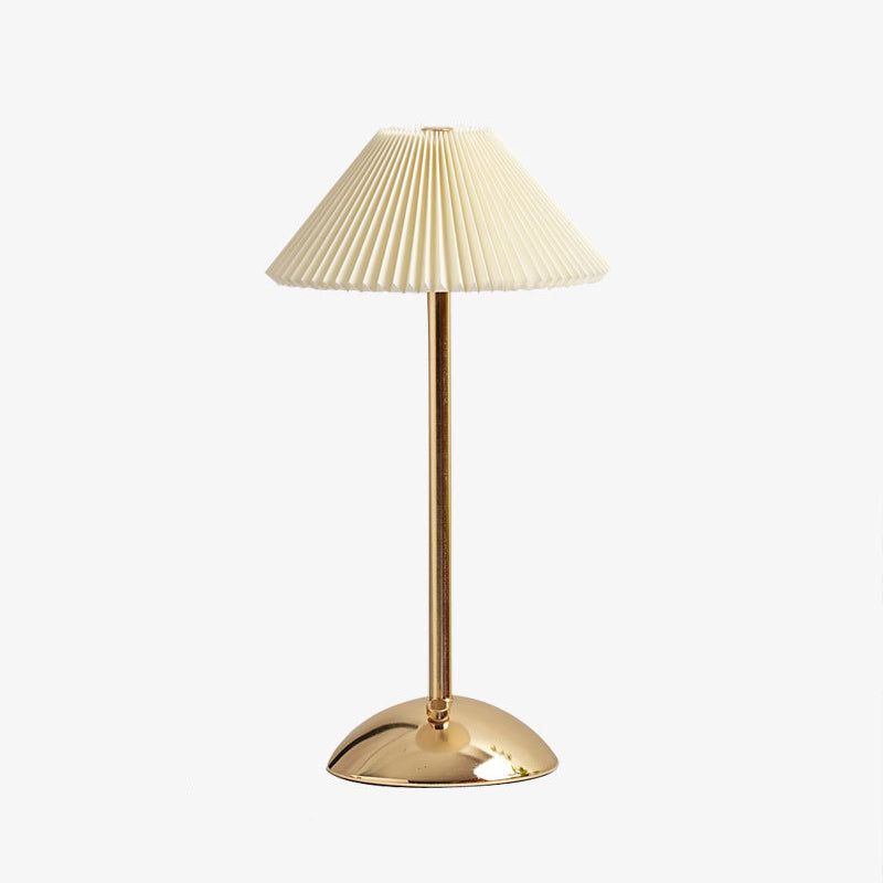 Hedendaagse Scandinavische oplaadbare strijkijzer stof conisch gevouwen LED tafel lamp voor nachtkastje