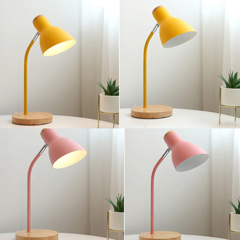 Taschenlampe-vormige verstelbare tafellamp Macaron metaal 1-licht nachtlamp voor de kinderkamer