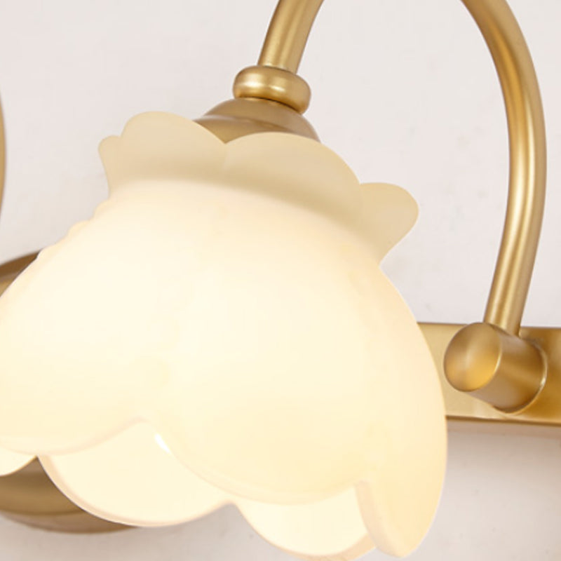 Blossom Badkamer Make-Up Spiegel Licht Traditionele Metaal LED 2/3/4 Koppen Messing Muur Gemonteerde Lamp | Avosian