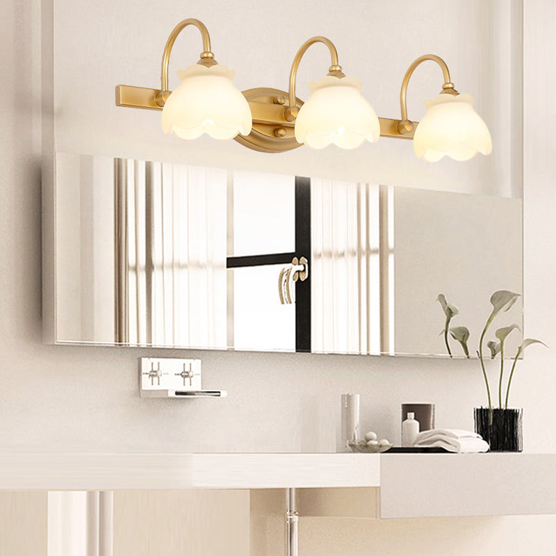 Blossom Badkamer Make-Up Spiegel Licht Traditionele Metaal LED 2/3/4 Koppen Messing Muur Gemonteerde Lamp | Avosian