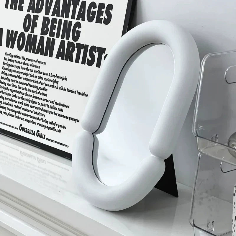 Avosian | Elegante Onregelmatige Ovaalvormige Tafeldouche Spiegel voor Woondecoratie