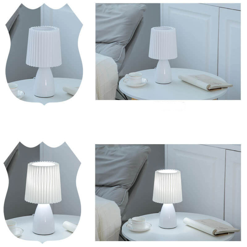 Scandinavische retro tafellamp met gevouwen kap en glazen voet