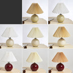 Noordse minimalistische 1-lamp tafellamp van keramiek met plooien