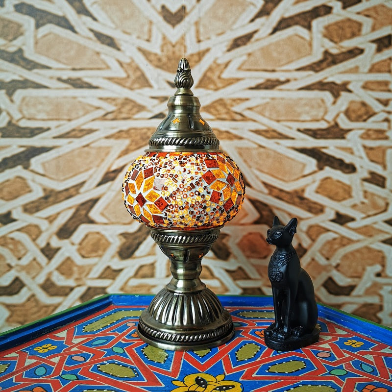 Traditionele Tiffany Ovaal Glas IJzer 1-Licht Tafellamp voor de woonkamer