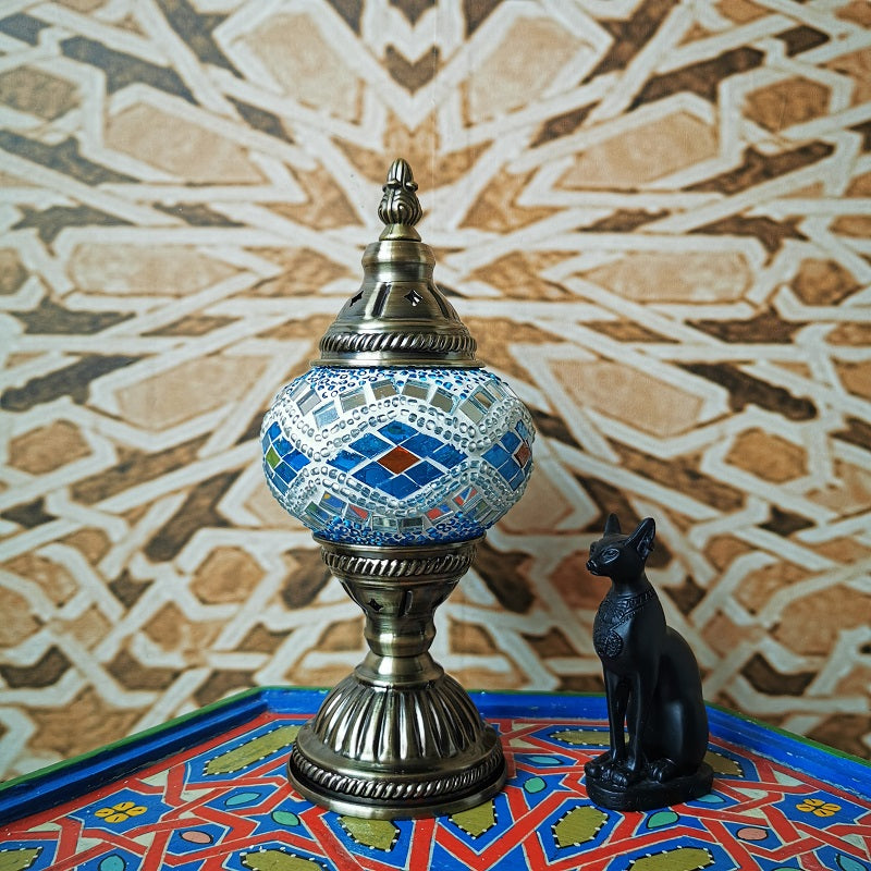 Traditionele Tiffany Ovaal Glas IJzer 1-Licht Tafellamp voor de woonkamer
