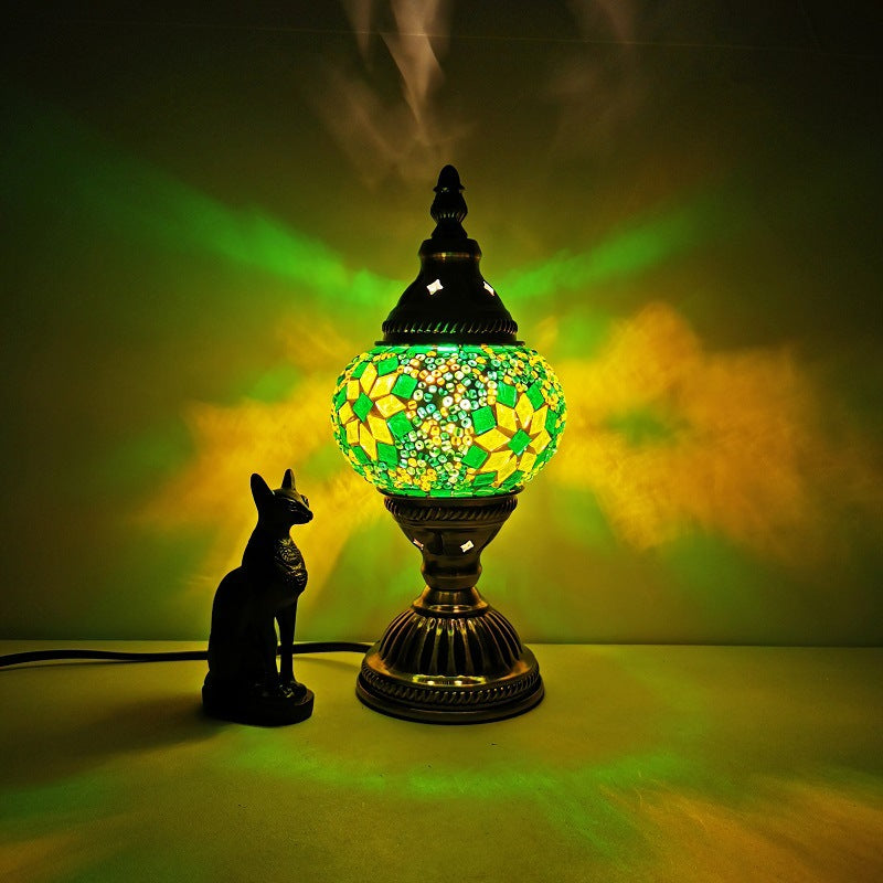 Traditionele Tiffany Ovaal Glas IJzer 1-Licht Tafellamp voor de woonkamer