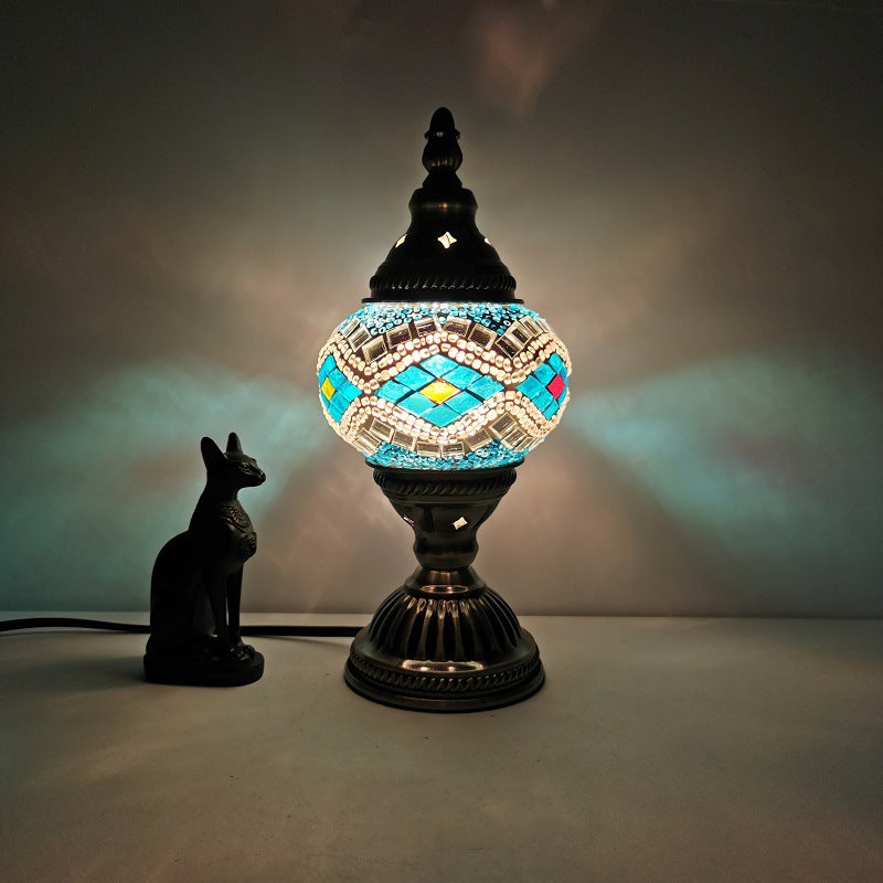 Traditionele Tiffany Ovaal Glas IJzer 1-Licht Tafellamp voor de woonkamer