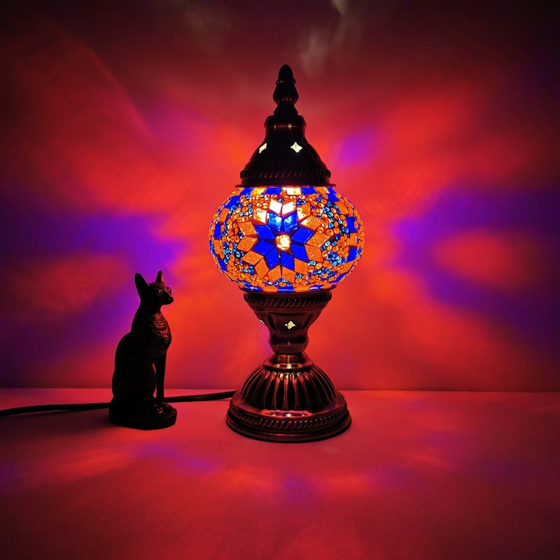 Traditionele Tiffany Ovaal Glas IJzer 1-Licht Tafellamp voor de woonkamer