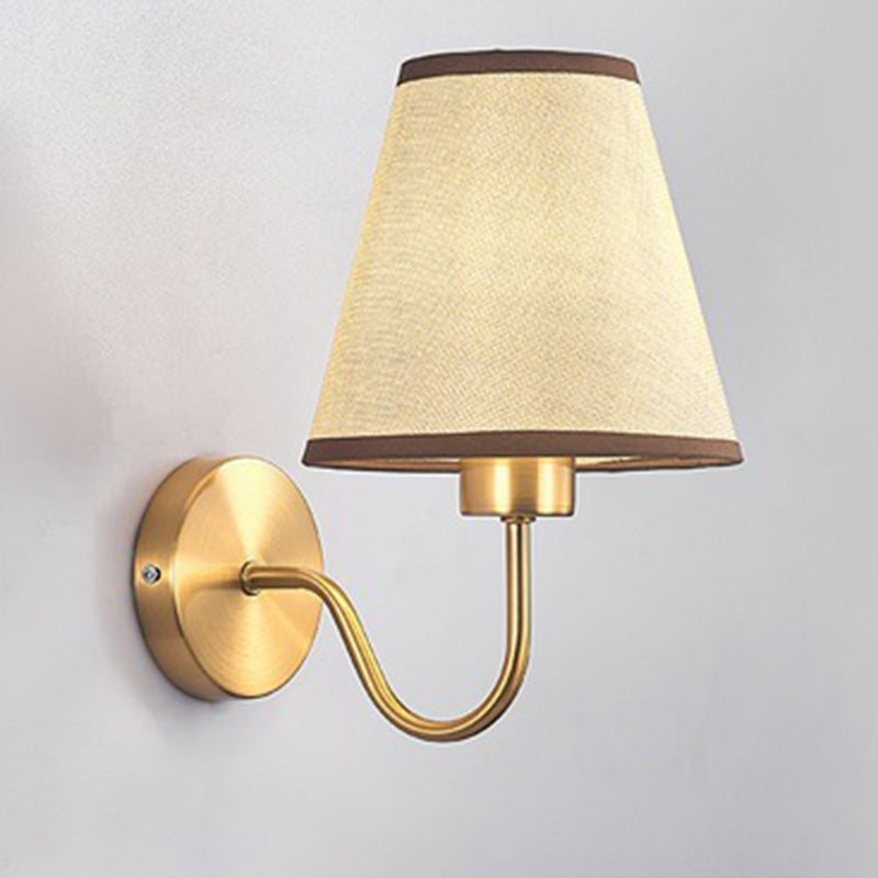 Contemporary Nordic ronde gebogen stang ijzer stofschaduw 1-lamp wandlamp voor woonkamer