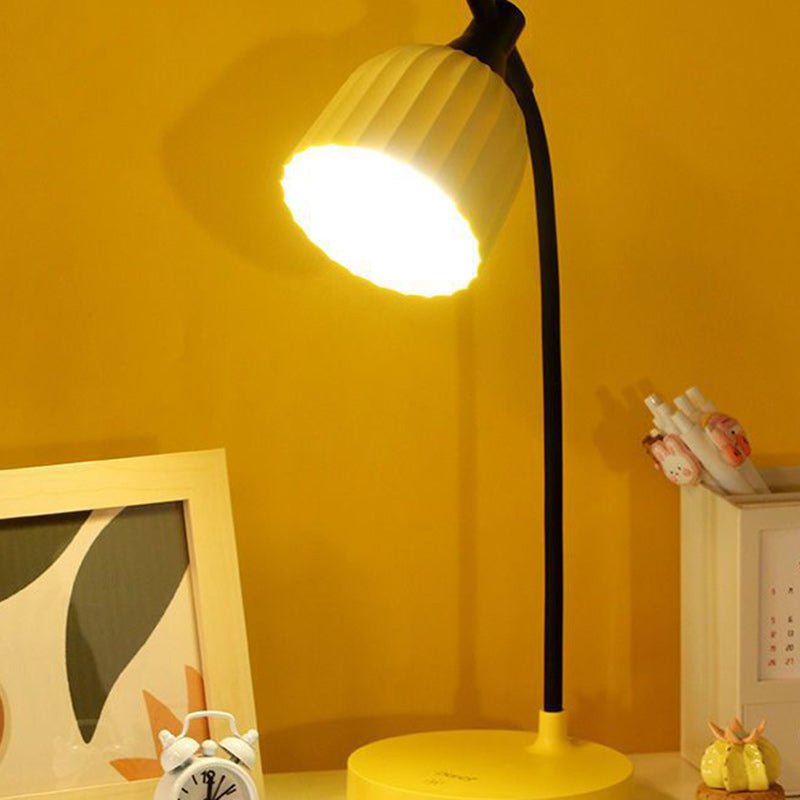 Moderne Minimalistische Ronde Vouwen ABS LED Tafellamp Voor Woonkamer