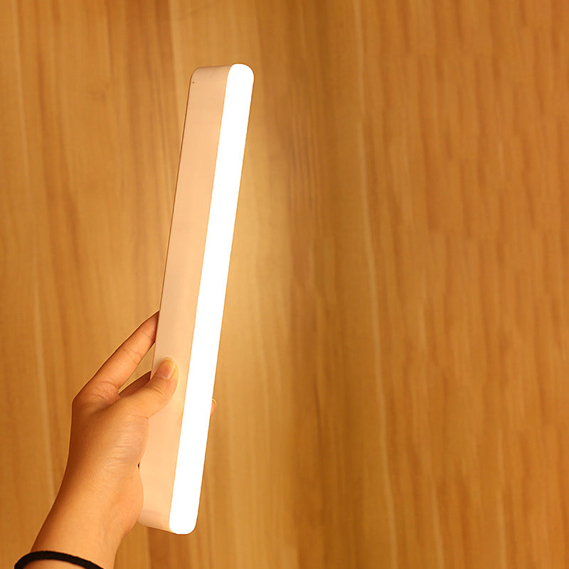 Moderne Minimalistische Oplaadbare Magnetische Zuignap Kunststof Strip Rechthoekige LED Wandlamp Nachtlampje Voor Het Leren
