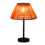 Traditionele boerderij waterdichte op zonne-energie oplaadbare Weaving Gum Rattan ijzeren conische LED buiten tafel lamp voor tuin