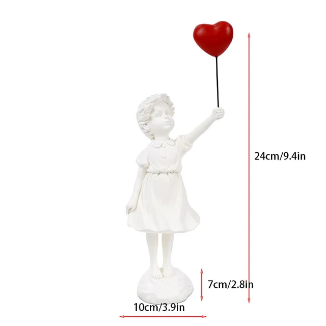 Beeldhouwwerk van een meisje met een ballon in Banksy-stijl voor tafeldecoratie en creatieve woonkamerdecoratie