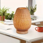 Bamboo tafellamp met USB-voeding Duurzaam en energiezuinig ontwerp