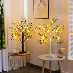 Magical BrightTree Tafel lamp Elegantes Baumdesign mit warmem LED-Licht