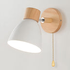 Noordelijk-moderne hangende schakelwandlamp van hout