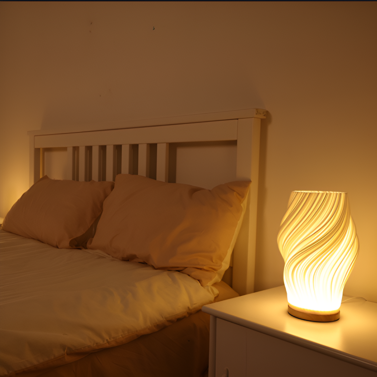 DreamWave - Moderne crèmekleurige 3D golf lamp met elegant metalen frame