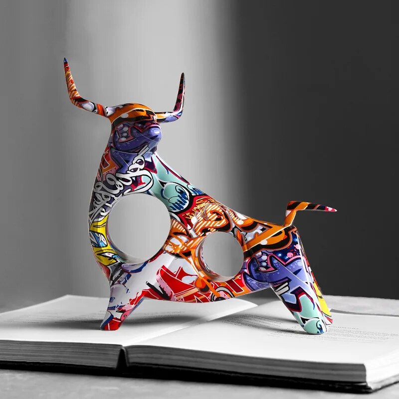 Kunst Kleurvolle Stier Sculptuur