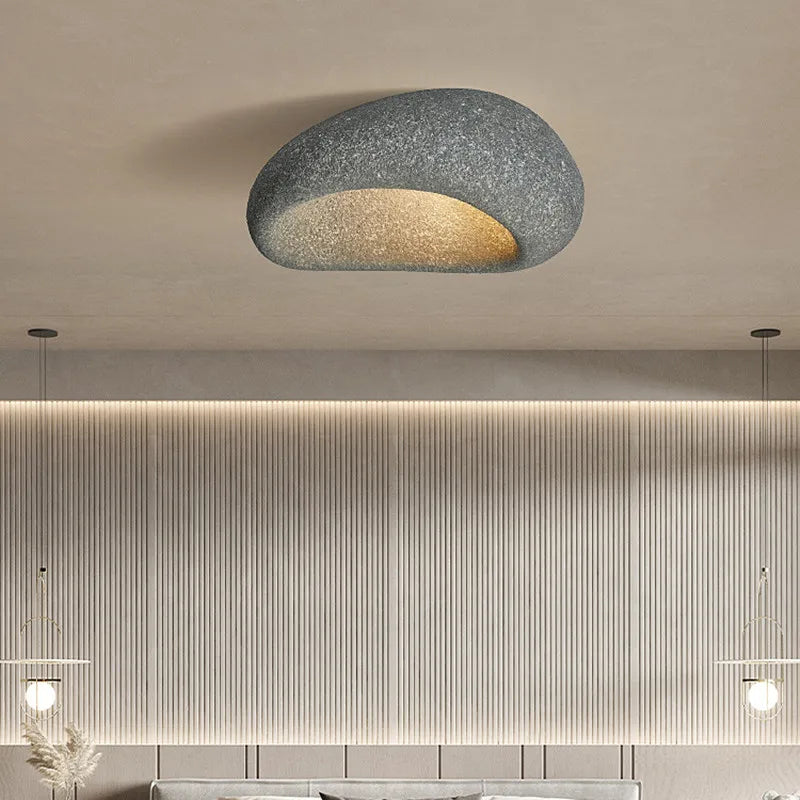Minimalistische plafondlamp in Wabi-Sabi-stijl voor rustige interieurs