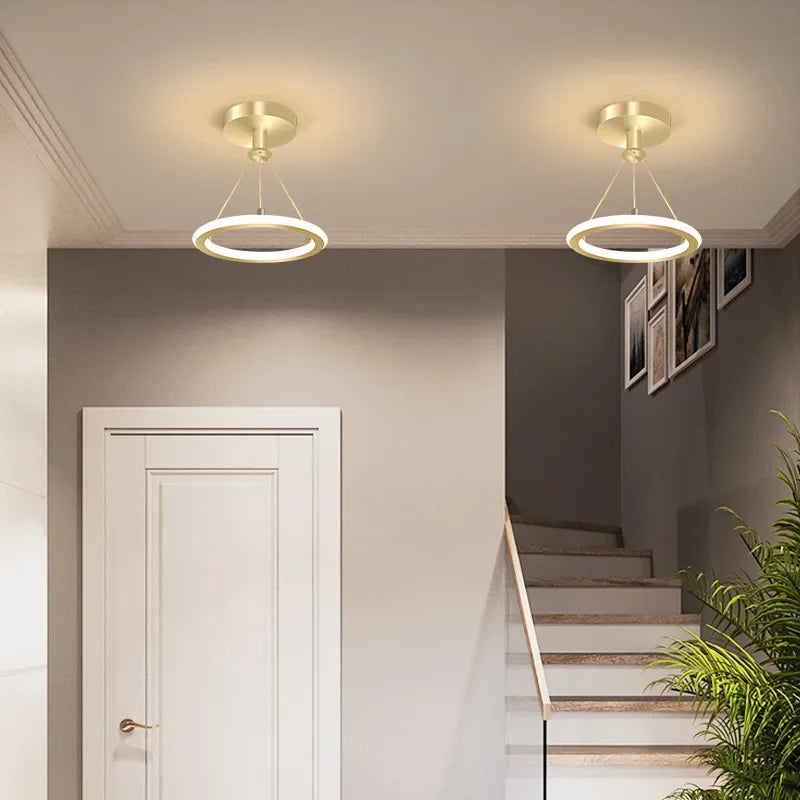 Moderne LED plafondlamp voor hal en entree, minimalistische verlichting