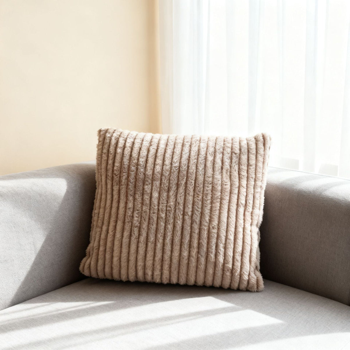 Decoratieve Kussen met Gestreept Patroon Avosian