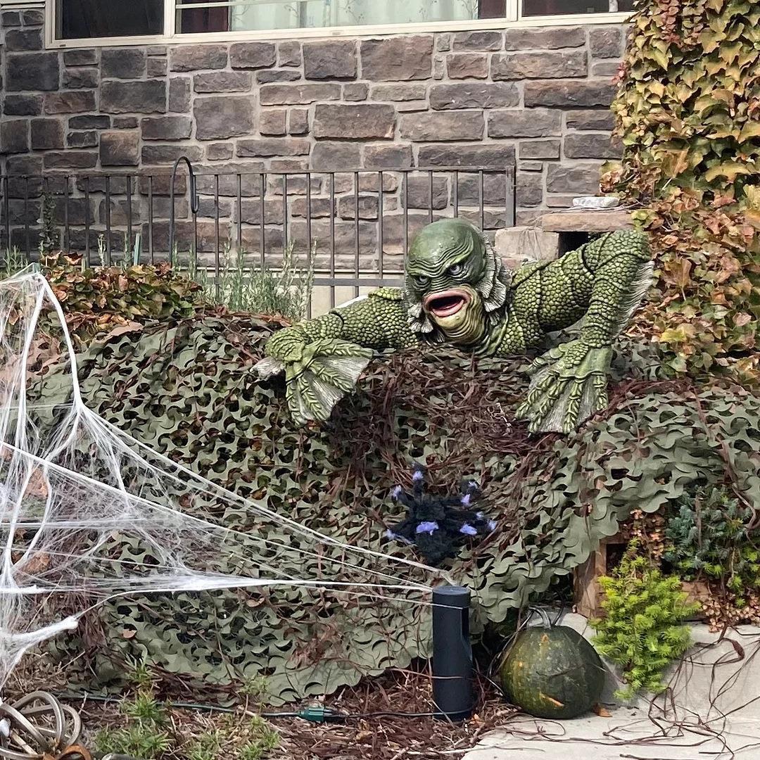 Kreatur The Black Lagoon Grab sculpturen Figure Tuinbouw Buitenornamenten Monster Standbeeld Man Halloween Decoratie