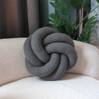 Nordic Cotton Boucle Knoop Kussen | Avosian