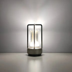 Draagbare draadloze LED-lantaarn met oplaadstation