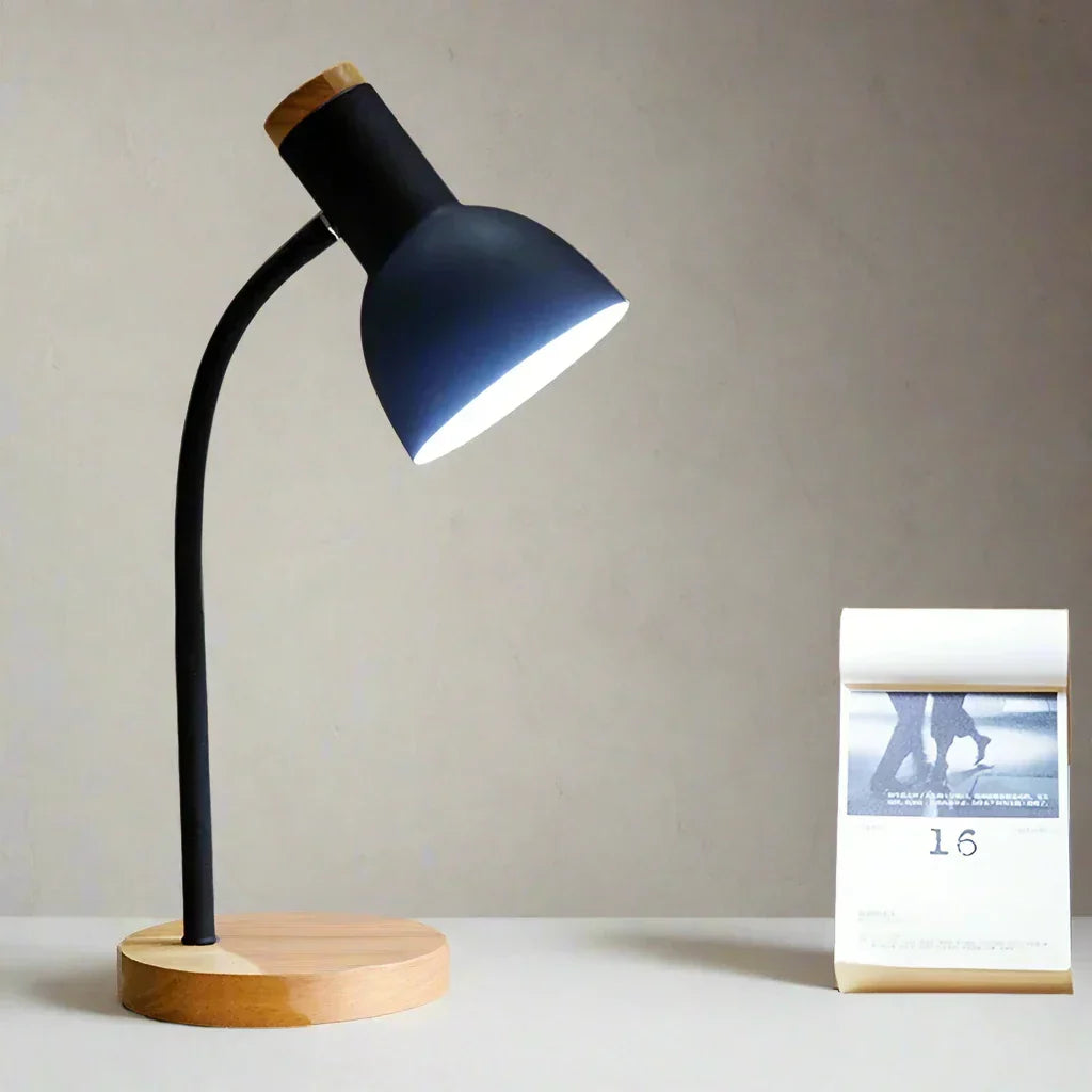 Herfst- en winterverlichting | Noord-Europese creatieve houtsnijwerk ijzeren LED-bureau lamp - Moxie
