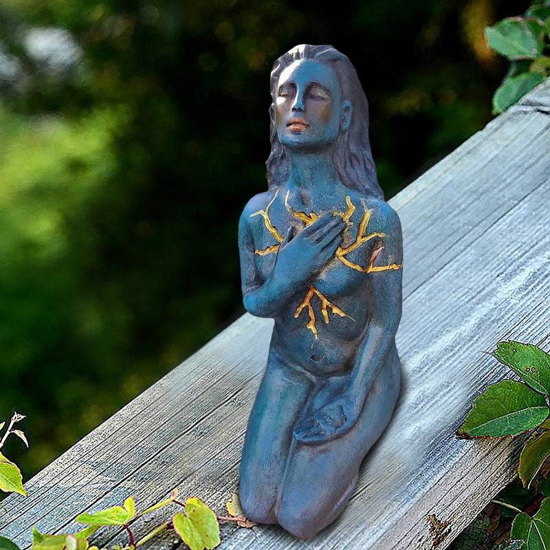 Healing Goddess Sculptuur: Hars abstract