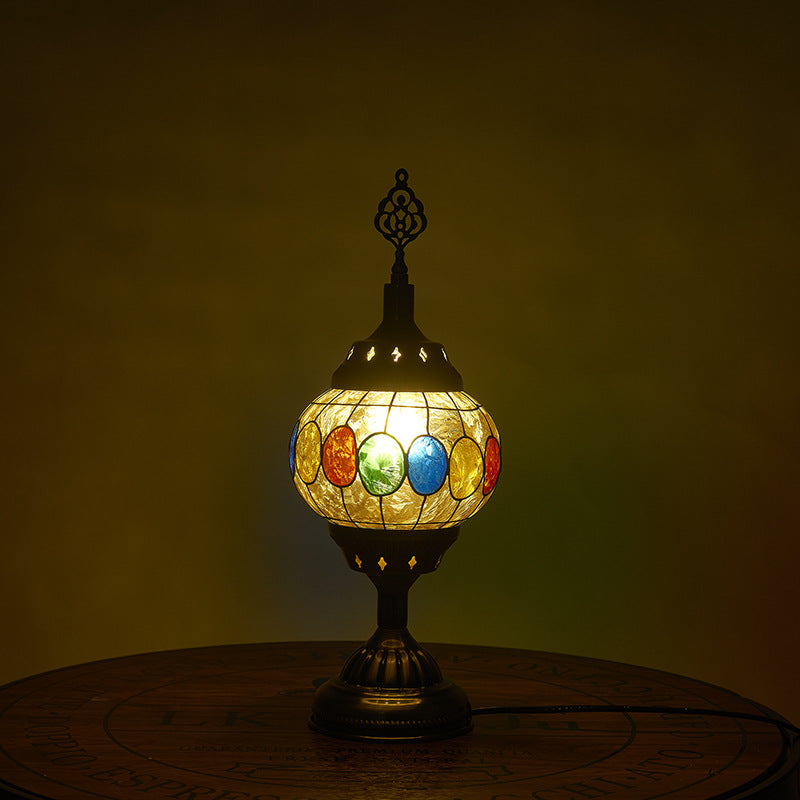 Traditionele Tiffany romantische ovale ijzeren emaille 1-licht tafellamp voor de slaapkamer