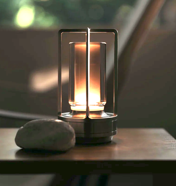 Draagbare draadloze LED-lantaarn met oplaadstation