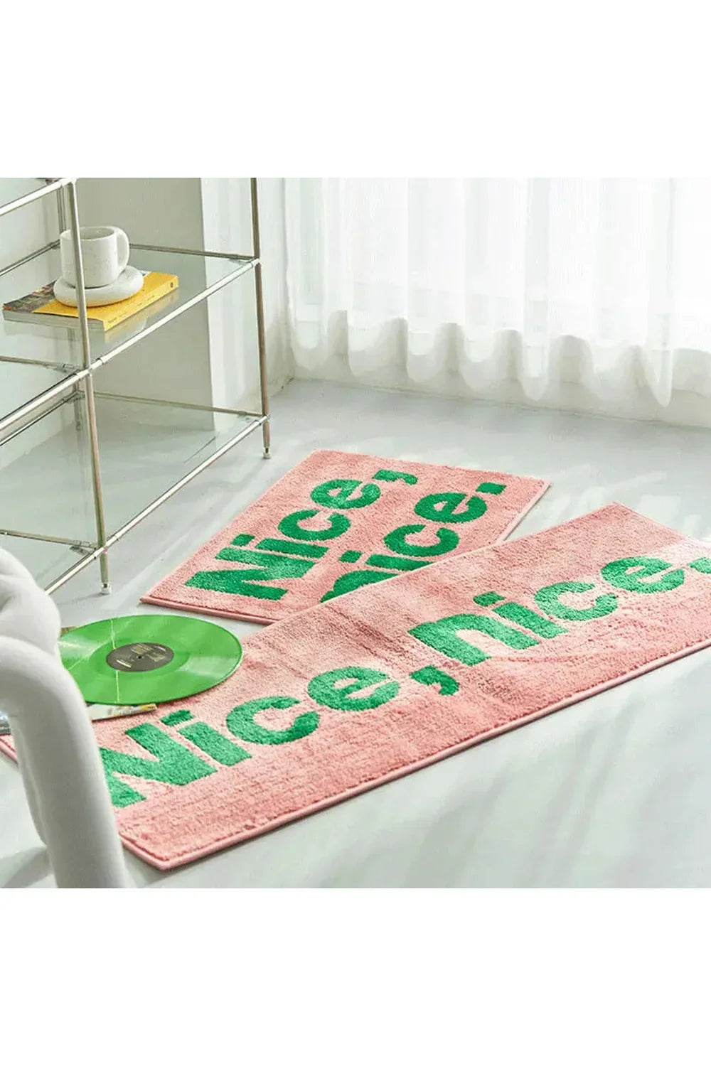 minimalistische vloerkleed