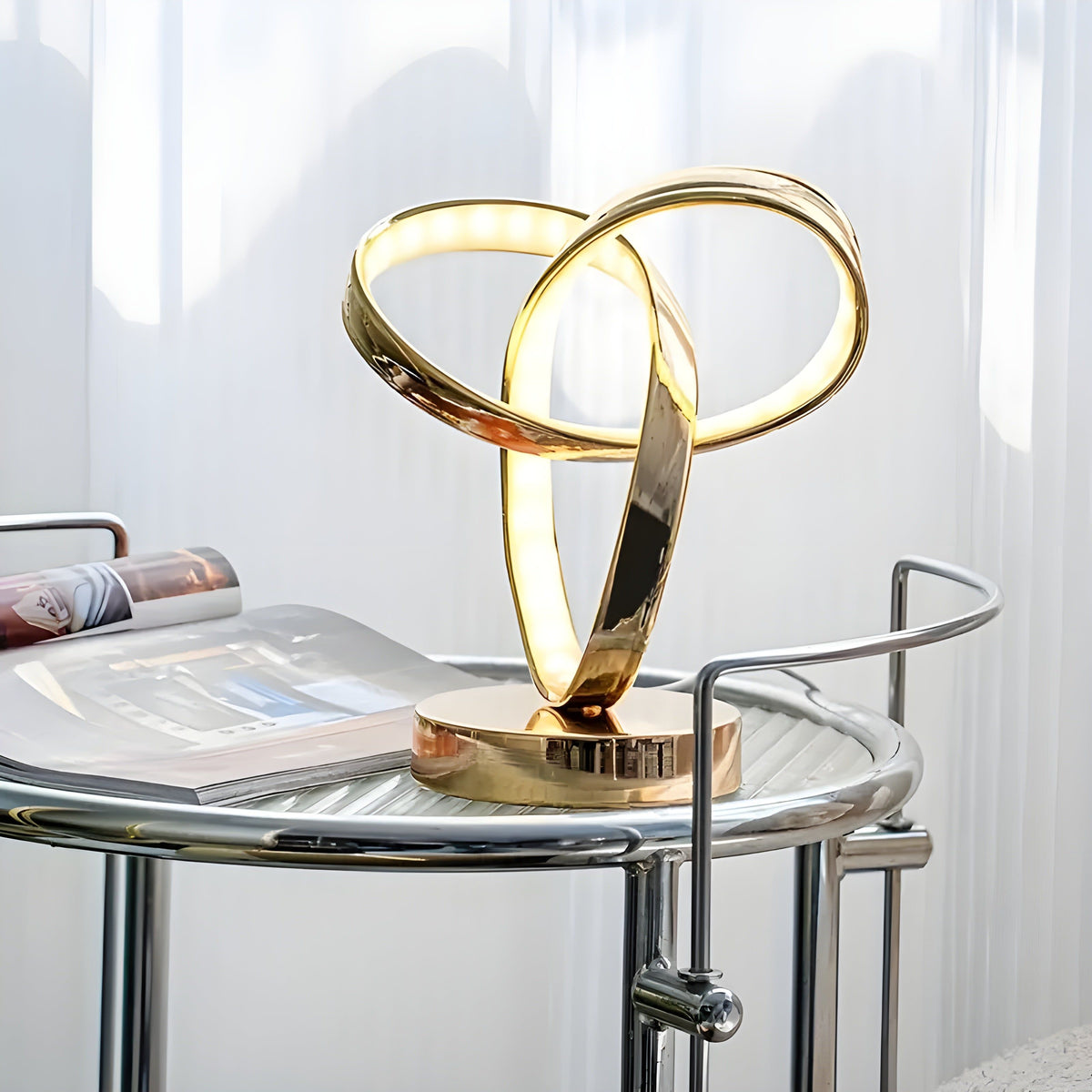 Lamp - Luxe gouden Möbius ring bureau leeslamp