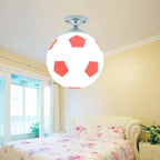 Speelse voetbal plafondlamp - GoalBright