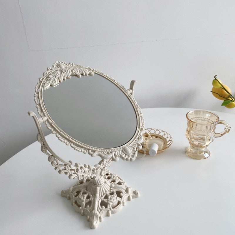 Nordic Vintage Decoratieve Makeup Spiegel | Avosian