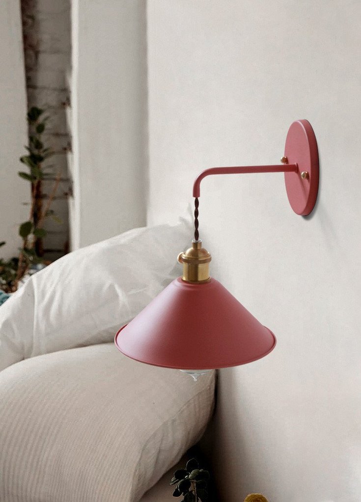 Kleurrijke vintage wandlampen