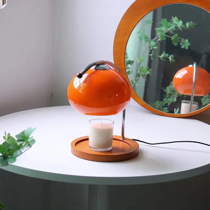 Glazen tafellamp in retro stijl met standaard
