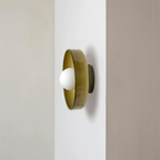Ronde plafondlamp met stijlvolle functionaliteit - LumiSphere